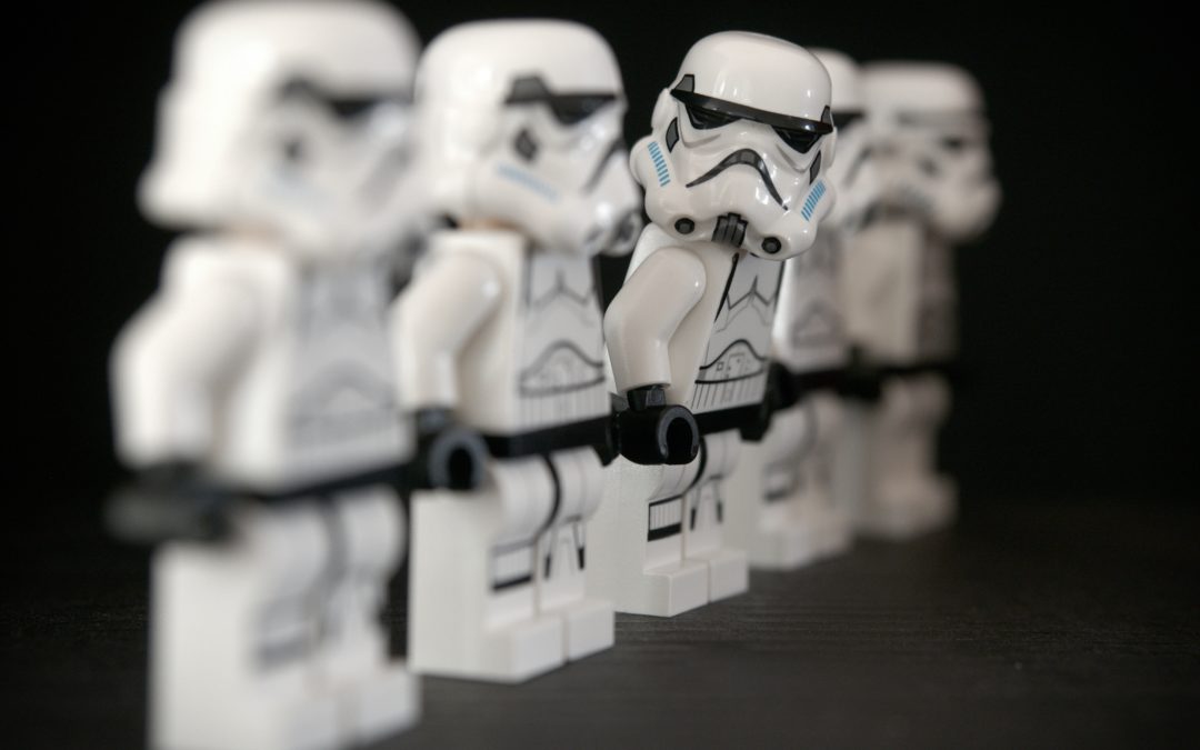 Harga jualan barang Star Wars di eBay tinggi semasa dalam tayangan di panggung